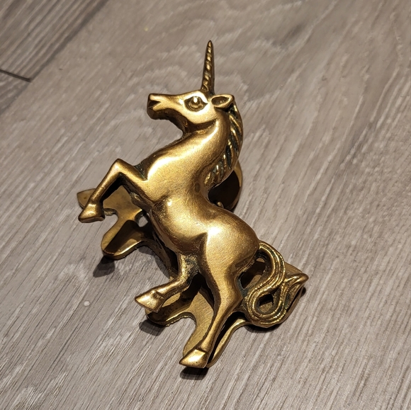 Vintage Brass Unicorn Clip - Picture 4 of 11
